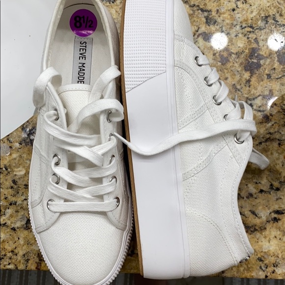 Steve Madden Shoes - Steve Madden Platform sneakers